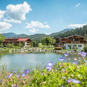 Relais & Chateaux Gut Steinbach Hotel