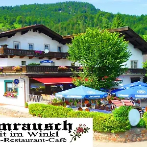 Almrausch Hotel